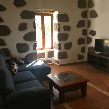 Holiday home Mis Abuelos Taidia *