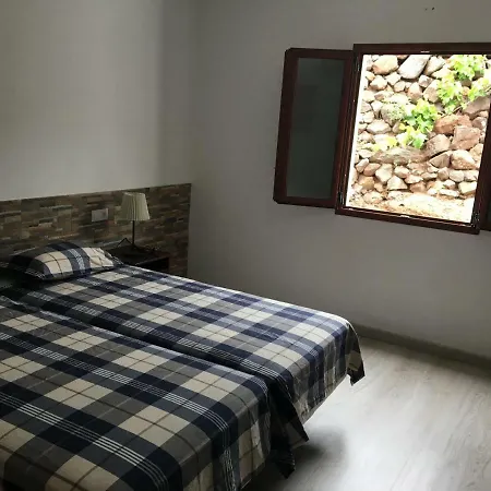 Holiday home Mis Abuelos Taidia