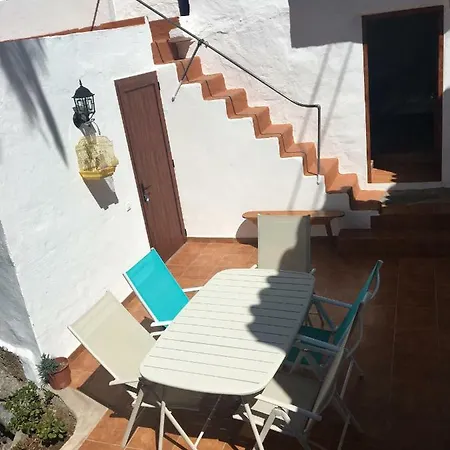 Mis Abuelos Taidia Holiday home *